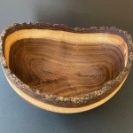 Tom_Dunne_Walnut
